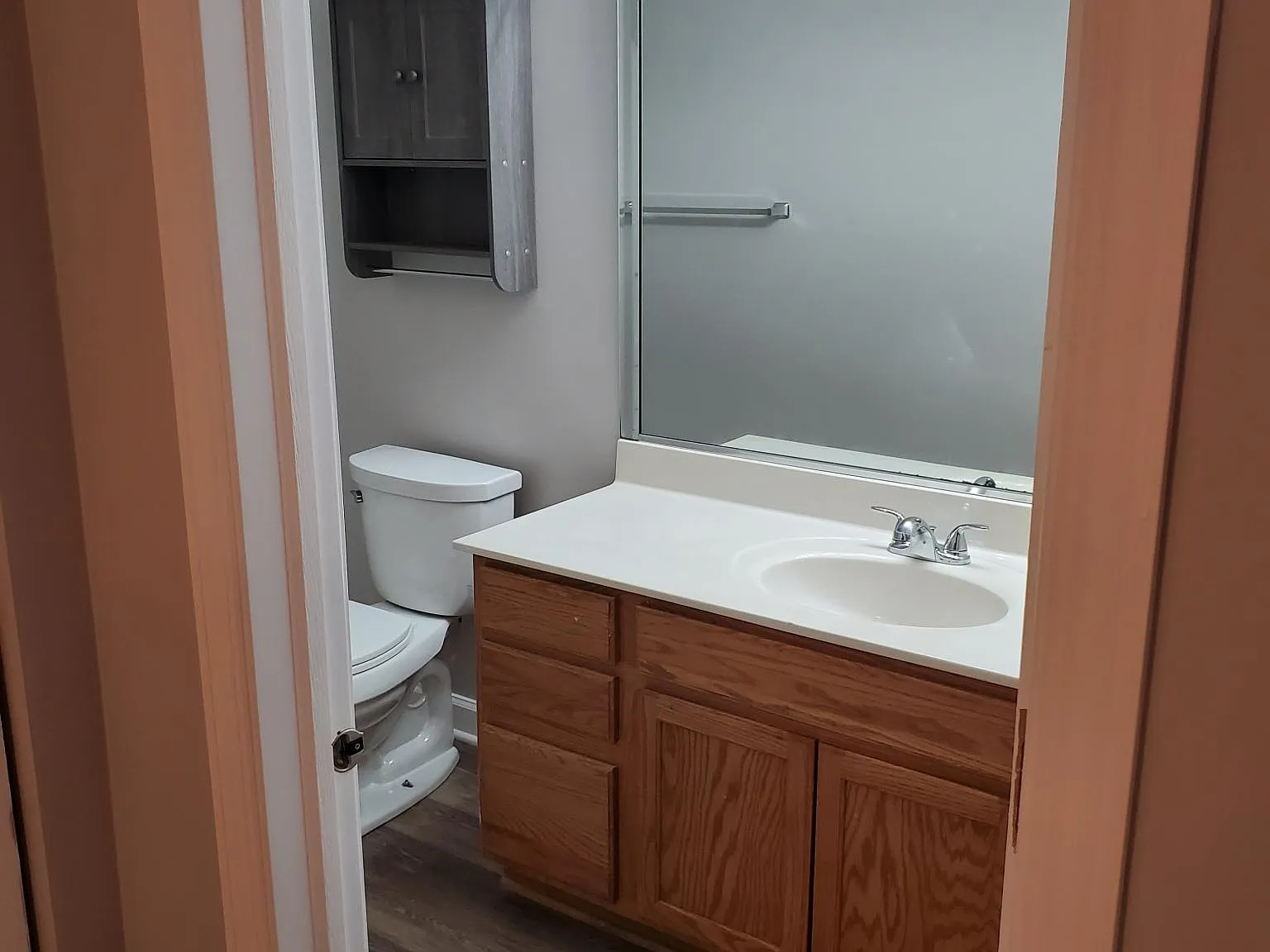 1 bed, 1000 sqft, $1,695 — Photo 4
