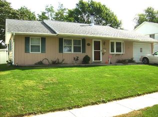 2208 14th Ave, Sterling, IL 61081