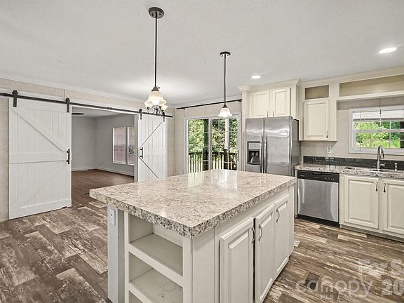 4th image of 6555 McIntosh Rd