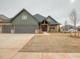 14500 Rochefort Ln, Yukon, OK 73099