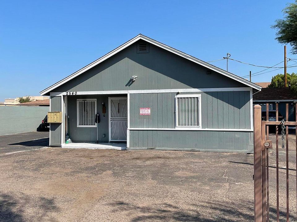 1st image of 2540 W Campbell Ave #3