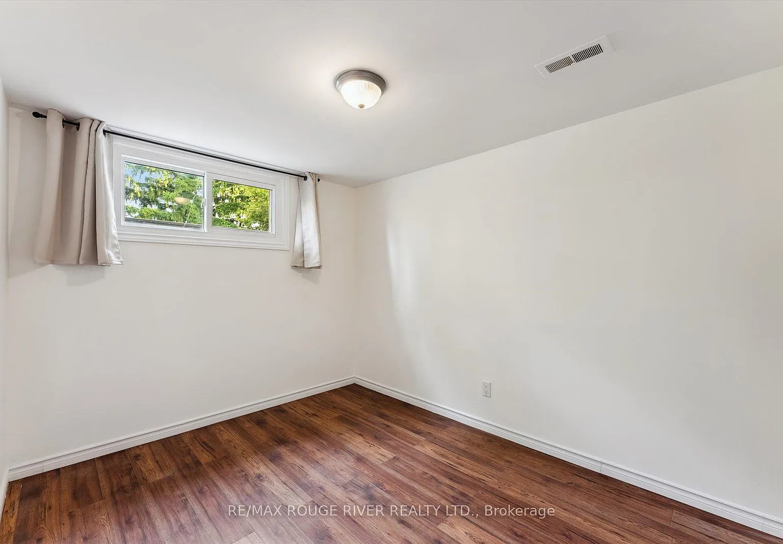 3 bed, $1,750 — Photo 4
