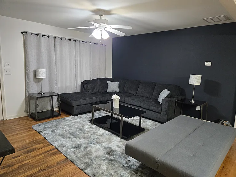 1400 Hidden Circle Dr — Photo 4