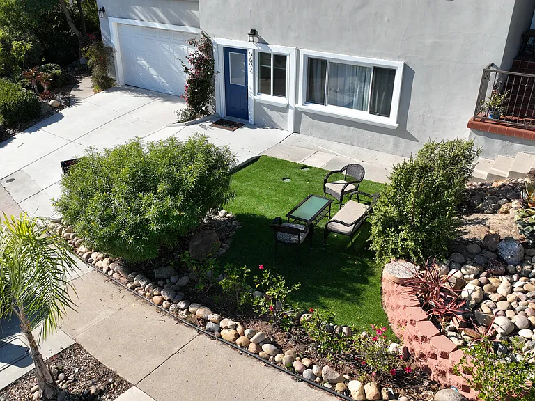 5692 Linfield Ave — Photo 22