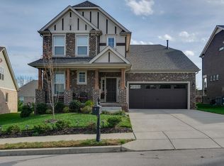 2024 Devonwood Ln, Thompsons Station, TN 37179