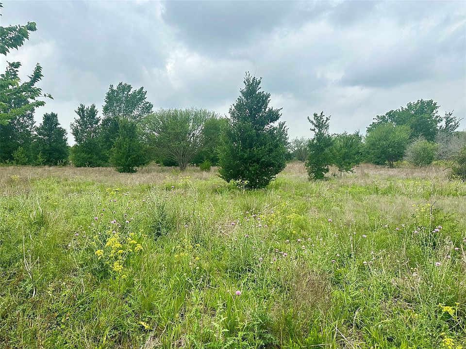 2nd image of 159 Witte Rd