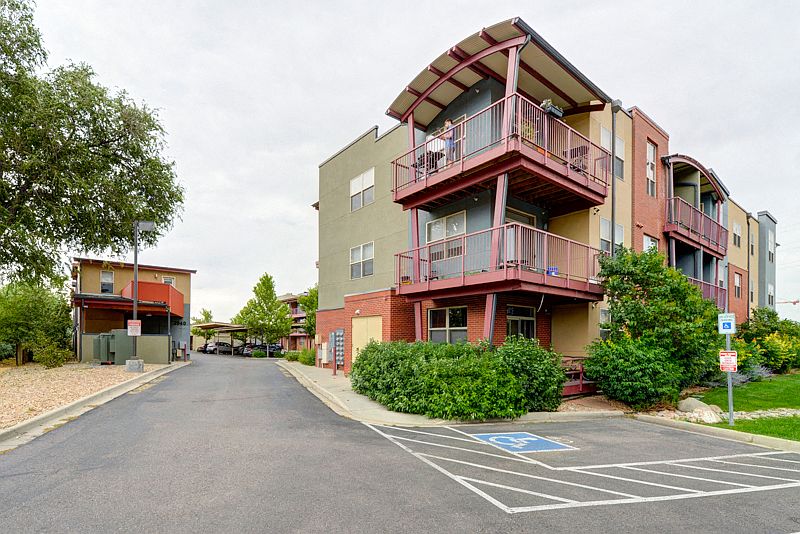 Goose Creek Condos Exterior
