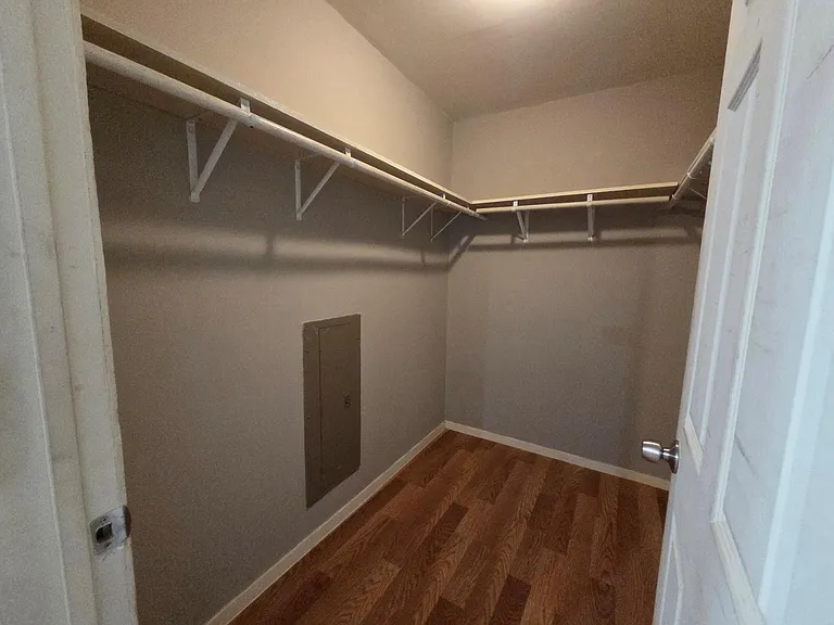 22884 Oakmont Dr — Photo 25