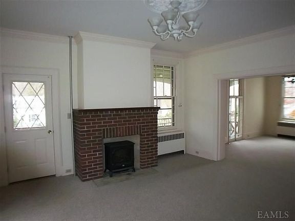 3rd image of 12 Dayton Ave #1