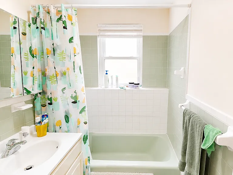 402B Highland Ave #24 — Photo 4