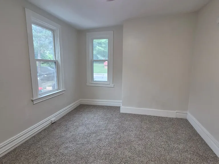 2622 N Charles St — Photo 16