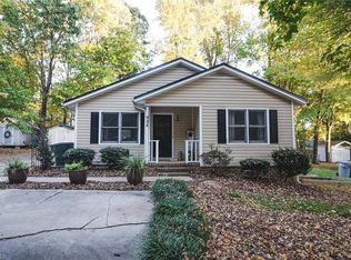 938 Meadowbrook Rd, Asheboro, NC 27203