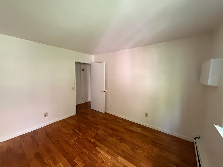 37 Odell Ave #1A — Photo 4