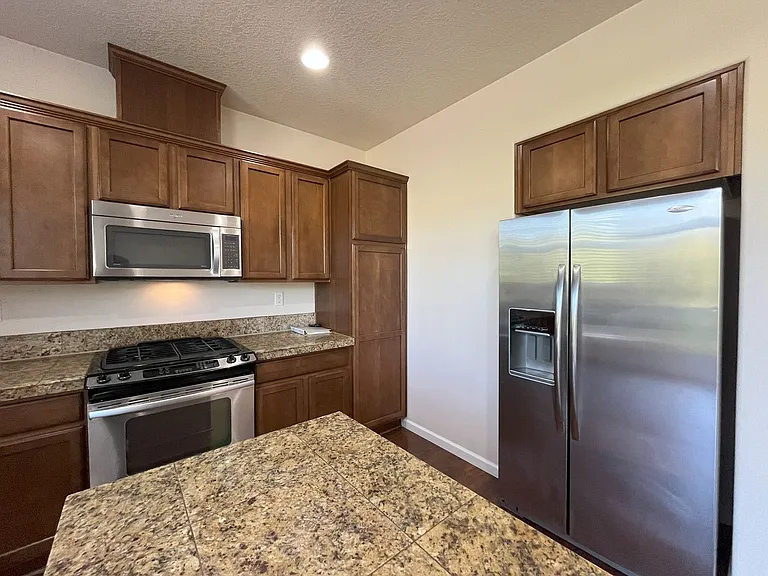 10973 SW Sage Ter — Photo 5