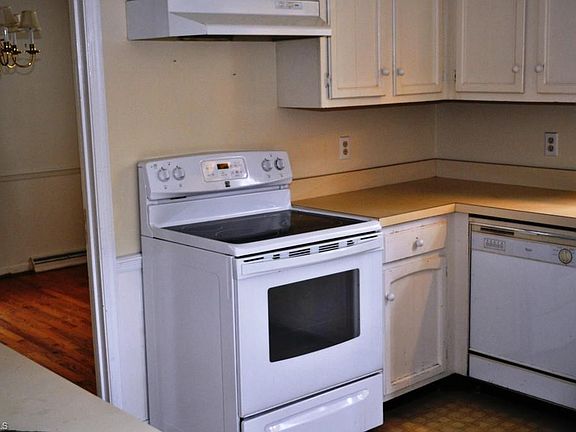 5th image of 1501 Wilton Dr