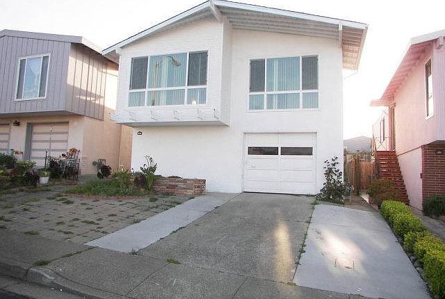 1st image of 26 Perita Dr
