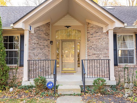 4th image of 3748 Kinnett Ln