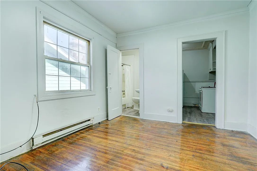 1 bed, 1.0 bath, 400 sqft, $1,000 — Photo 3