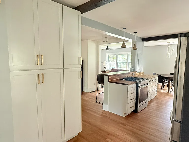 1302 E Wright Rd — Photo 16