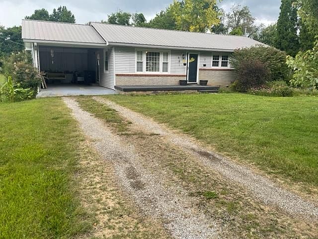 1st image of 608 E Main St