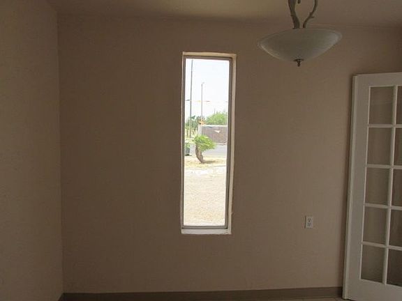 4th image of 1706 W Griffin Pkwy