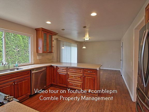 4th image of 10600 NE 60th St