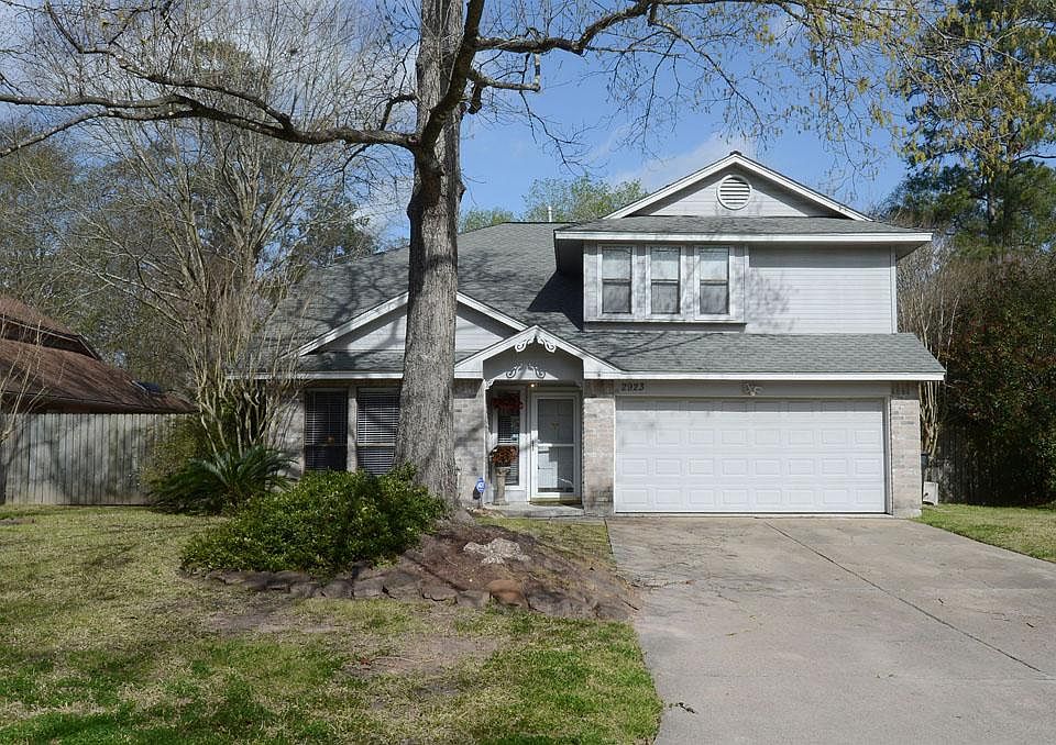 1st image of 2923 Twin Knolls Dr