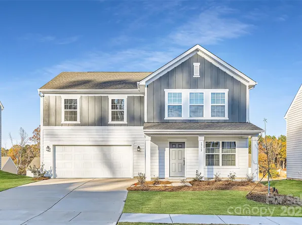 1715 Wooten Way, Bessemer City, NC 28016