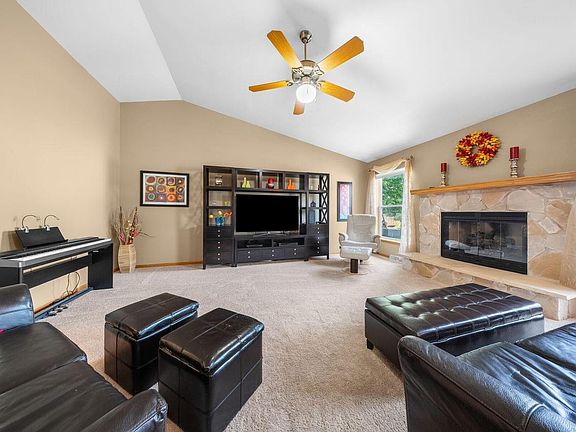 4th image of 2336 N University DRIVE