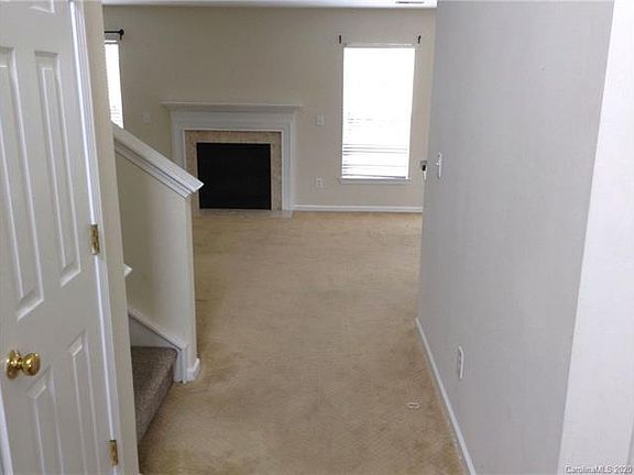 2nd image of 6512 Cumberland Ct