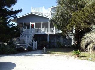 323 Parker Dr, Pawleys Island, SC 29585