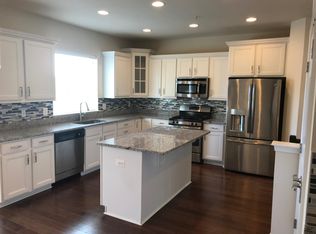 11808 Boland Manor Dr, Germantown, MD 20876