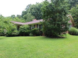 1723 Meadow Wood Dr, Cookeville, TN 38506