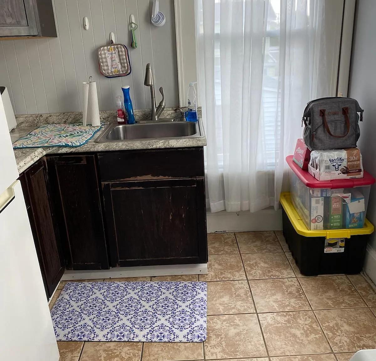 2 bed, 750 sqft, $800 — Photo 1