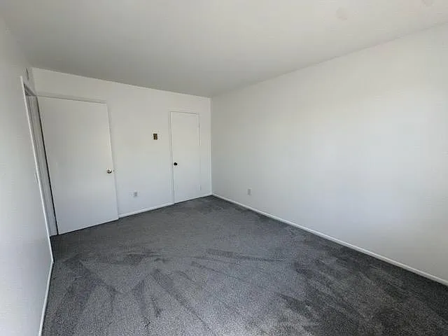 Eaton Gardens Apartments — Photo 6