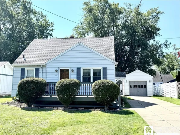 42 Seel St, Dunkirk, NY 14048