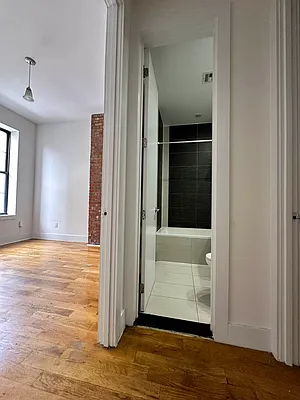 Rented by Massada Home Sales Inc | media 10