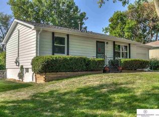 9336 Corby St, Omaha, NE 68134