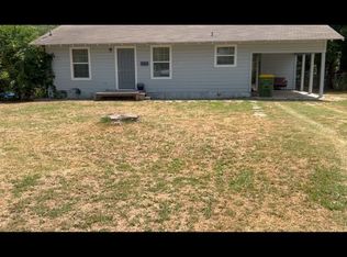 471 W Navasota St, Groesbeck, TX 76642