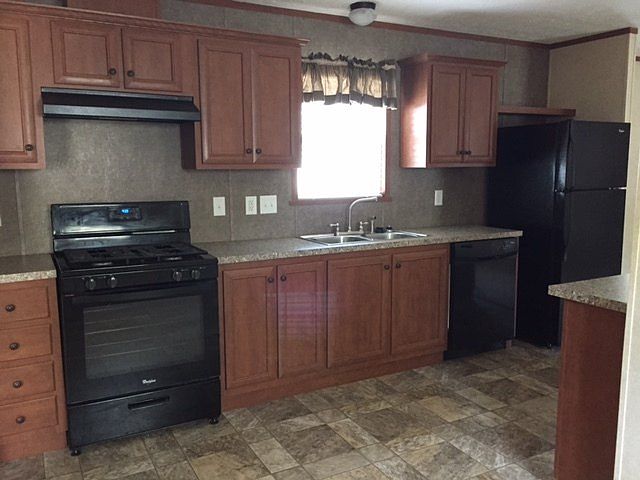 1st image of 260 Pin Oak Dr #19