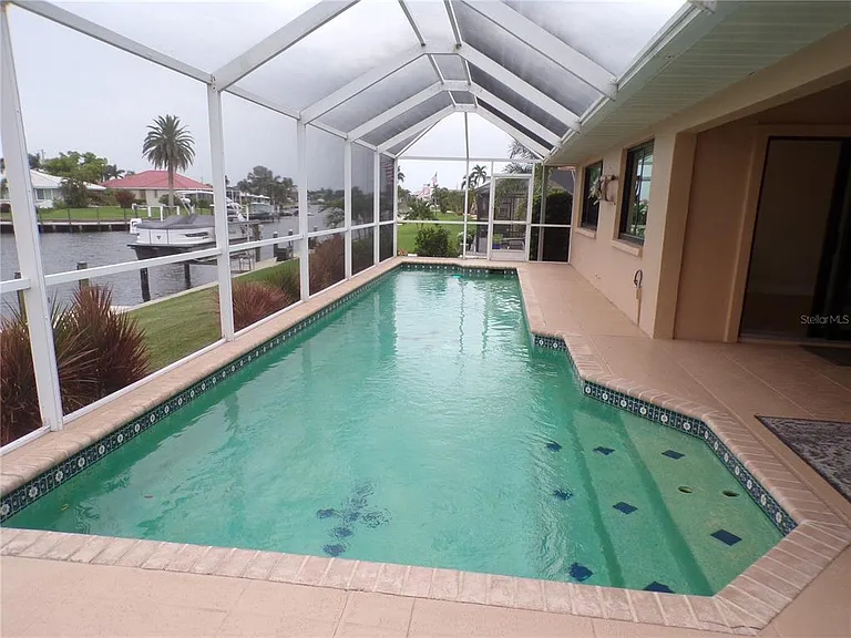 510 Medici Ct — Photo 12