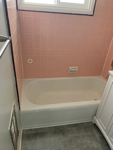 1st image of 4308 S Centinela Ave
