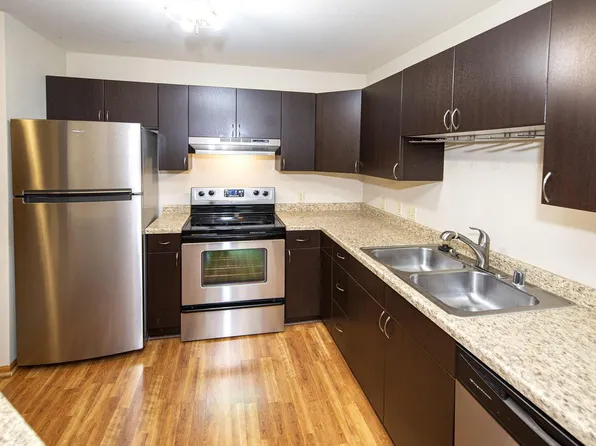 7307 North Port Washington ROAD #105, Glendale, WI 53217