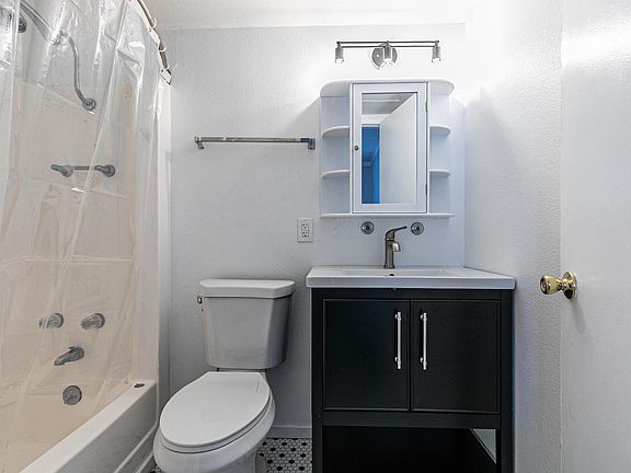 4th image of 854 Lichen Ct Unit 7