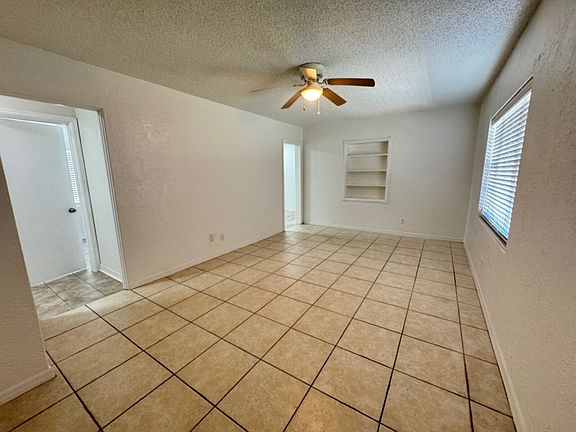 4th image of 815 Rosalia Dr