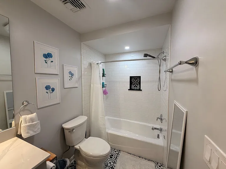 3684 Park Ave — Photo 10