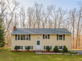 15 New Light Dr, Danbury, CT 06810