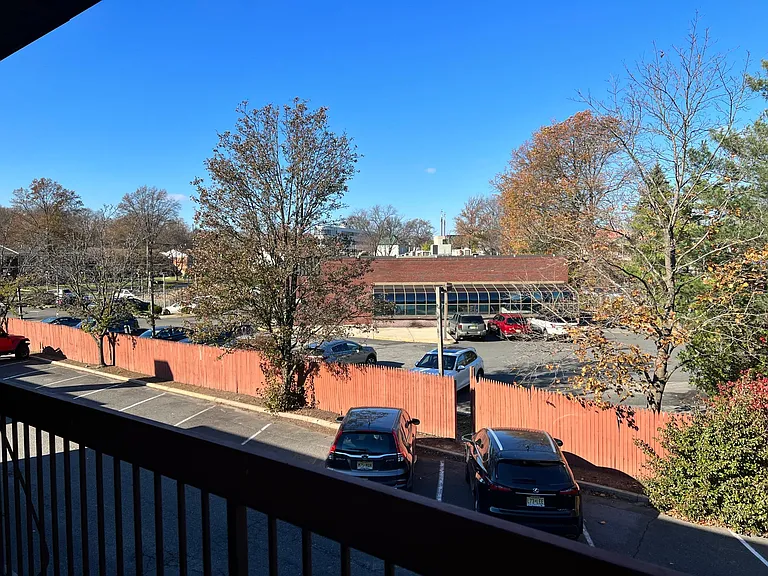 55 Gill Ln #24 — Photo 9