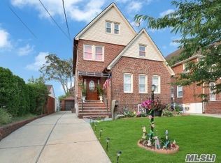 157 Westminster Rd, Lynbrook, NY 11563