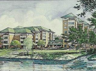 193 Oak St APT 606, Newton, MA 02464